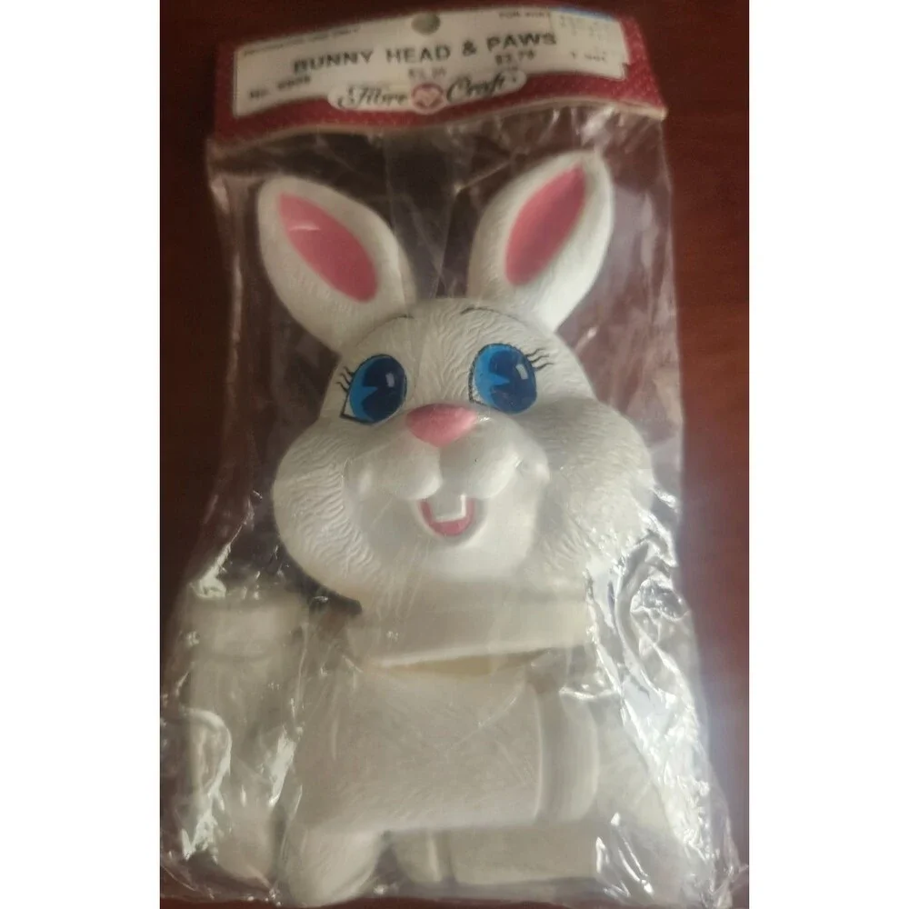 Fibre Craft White Bunny Head and Paws Crocheting Crafting Crafts 6908 NIP 5.5